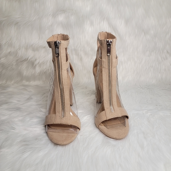 Nude suede heels chunky heel open toe. - Picture 2 of 10